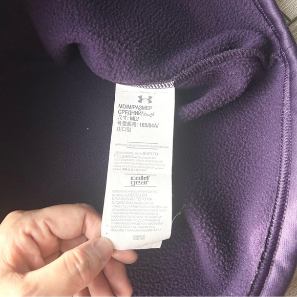 Under Armour Logo Loose Fit Sweatshirt Hoodie in Purple Coldgear - Picture 9 of 16